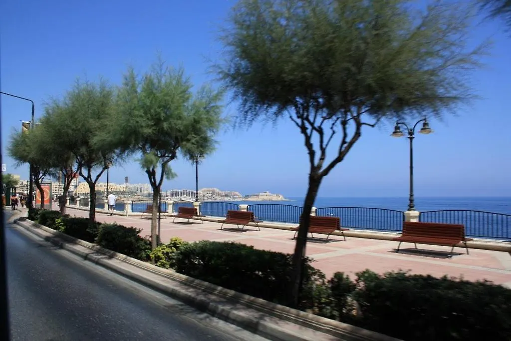 Deluxe 2Br Apartment In Central St Julians Saint Julian's Malta