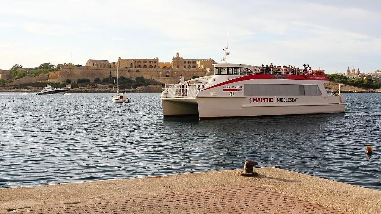 Deluxe 2Br Apartment In Central St Julians Saint Julian's Malta